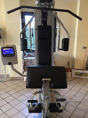 Attrezzature da palestra usate technogym