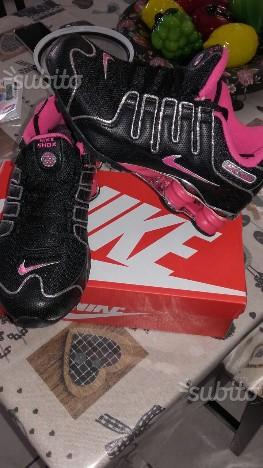 nike shox nere e rosse