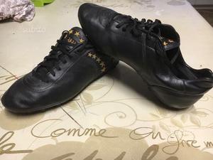 scarpe calcio cinque stelle