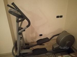 Cyclette ellittica technogym