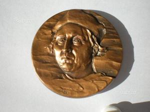 Splendida medaglia in bronzo antichizzata