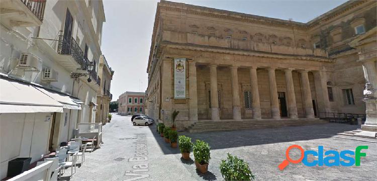 locale commerciale nel centro storico di Lecce