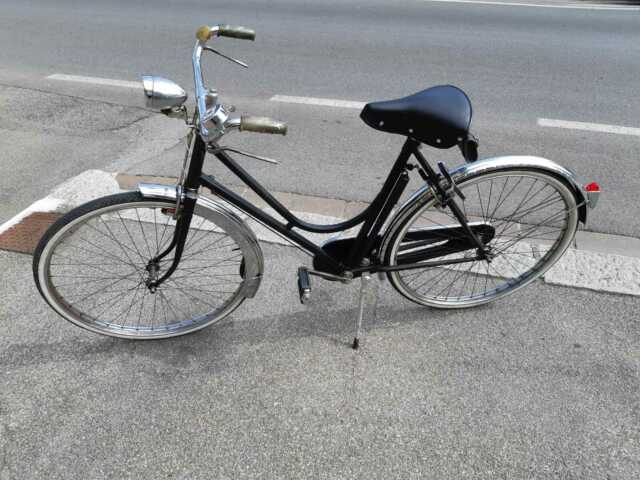 bicicletta peugeot anni 60 con freno a bacchetta