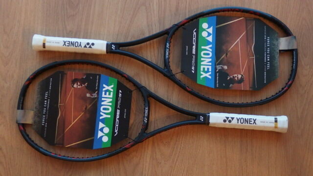 Racchetta tennis YONEX VCORE PRO piatto 97 e 100