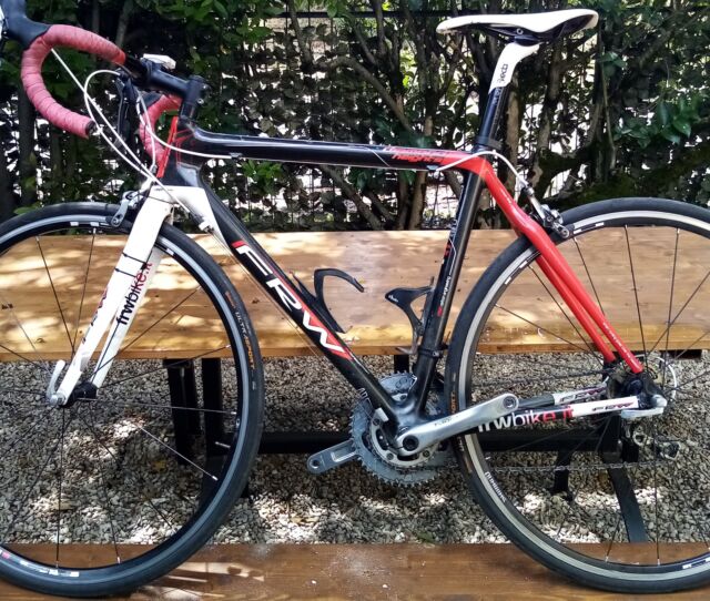 bicicletta corsa giant carbonio