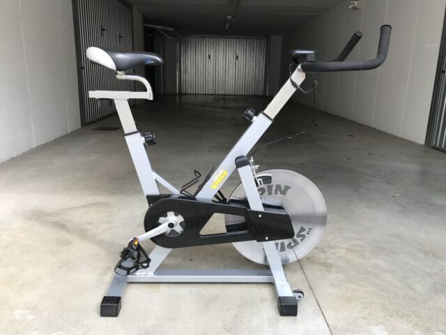 altis spin bike