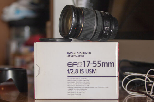 Canon  f/2.8 IS USM