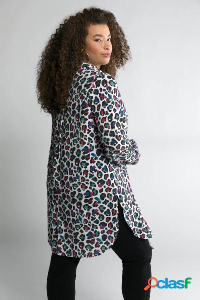 Blusa lunga con colorata stampa leopardata, maniche lunghe e
