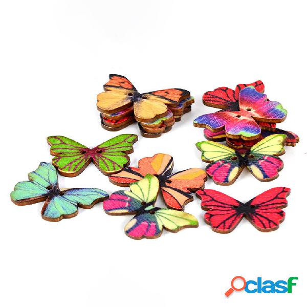 Bottone di legno a forma di farfalla colorata