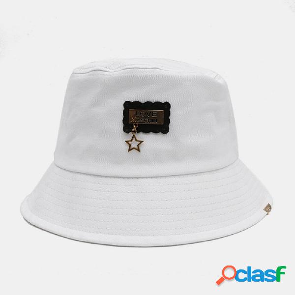 Cappello da pescatore con etichetta in metallo a tesa larga