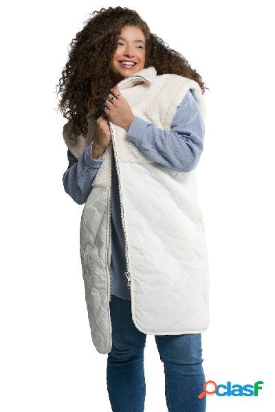 Gilet dal taglio ampio con collo alto, trapuntatura e