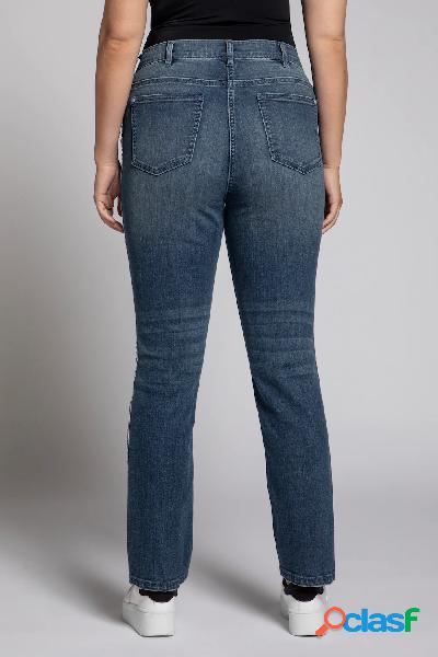 Jeans con leggero effetto destroyed, galloni e taglio