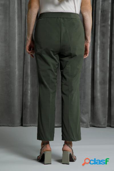 Pantaloni boot cut a 7/8 con pieghe, cintura comoda e tasche