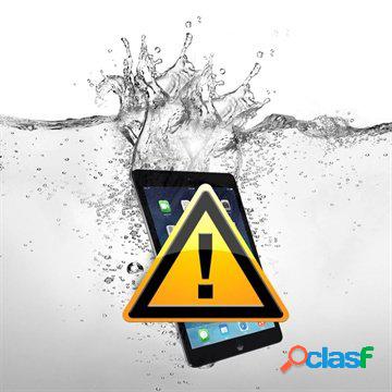 Riparazione dei Danni Causati dall'Acqua sul iPad mini