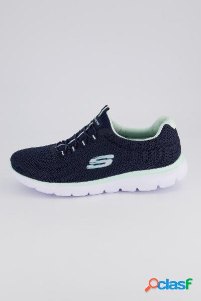 Sneakers Skechers leggerissime con memory foam e larghezza