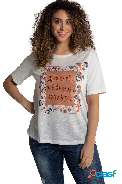 T-shirt con scritta luccicante, fiori, scollo a girocollo e