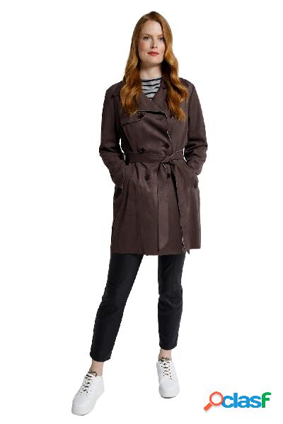 Trench con scollo a revers, materiale double face ed effetto