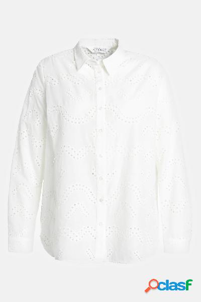 Blusa con ricami traforati, colletto da camicia e maniche