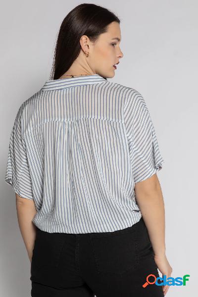 Blusa oversize a strisce con colletto con risvolto e nodo