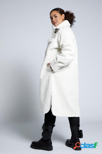 Cappotto di pellicciotto dal taglio ampio con colletto da
