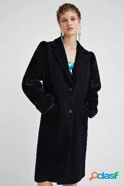 Cappotto maniche effetto pelliccia