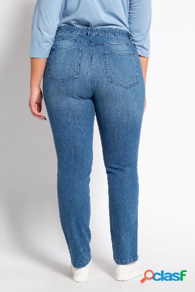 Jeans Sammy, taglio stretto a cinque tasche, cotone