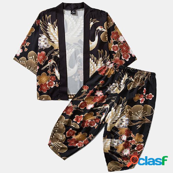 Kimono giapponese da uomo con stampa floreale a forma di gru