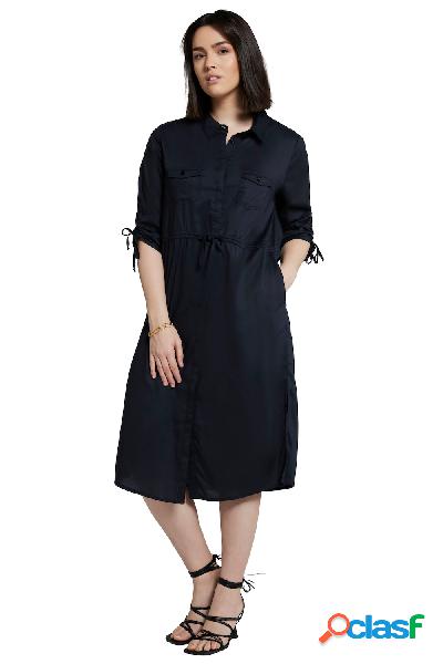 Robe-manteau in raso lucido di lyocell con colletto da