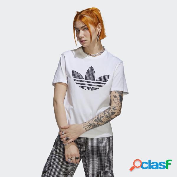 T-shirt with Trefoil Application