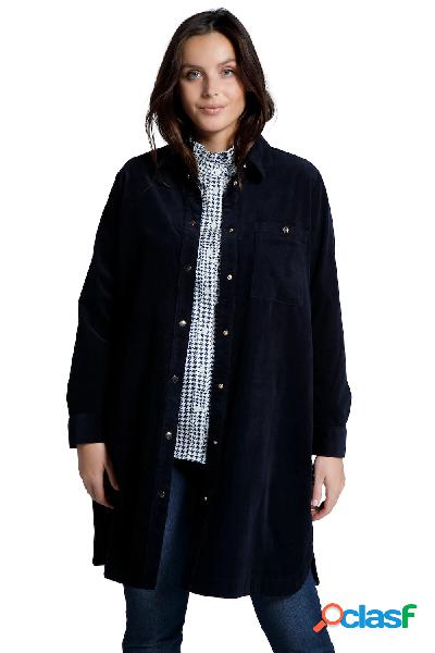 Camicia in velluto a coste dal taglio particolarmente lungo