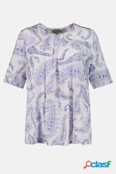 Maglia fluente con pieghe decorative, mezze maniche e design