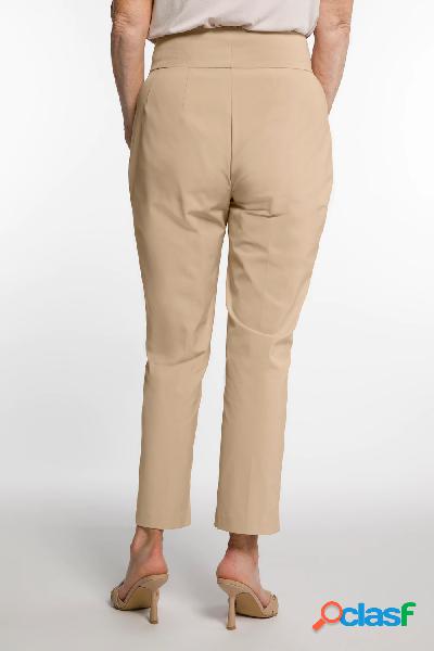 Pantaloni a 7/8 con taglio della gamba ampio, pieghe e