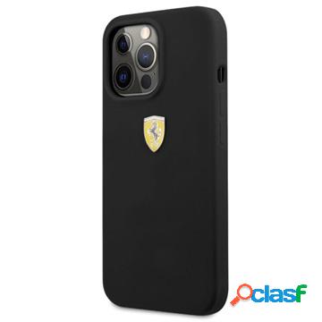 Cover in Silicone Scuderia Ferrari On Track per iPhone 13