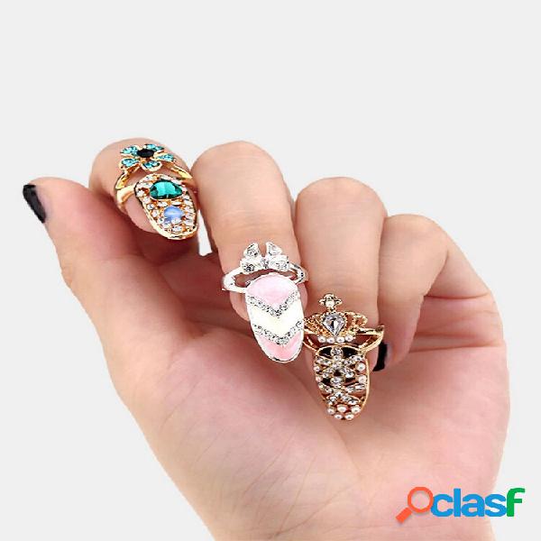 Elegante apertura a corona con diamante Chiodo Anello di