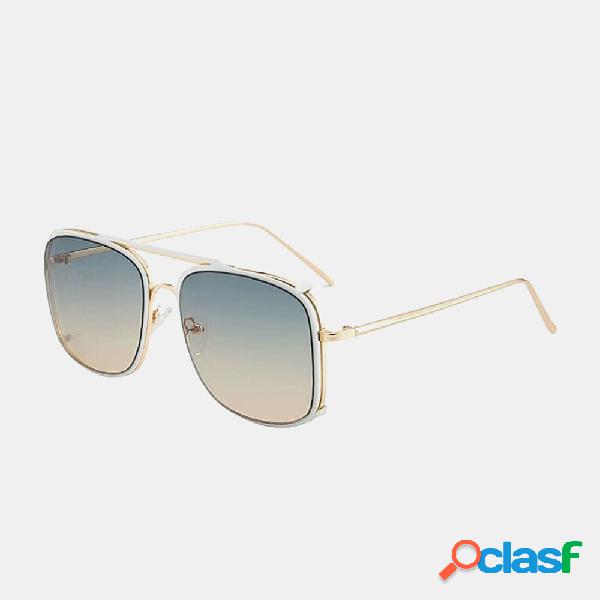 Occhiali da sole alla moda con protezione unisex e gradiente