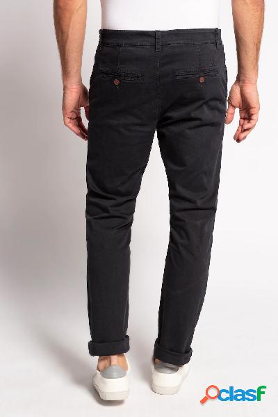 Pantaloni chino con taglio speciale per laddome,