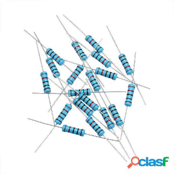 Resistenza del resistore a film metallico 20pcs 2W 820R 1%
