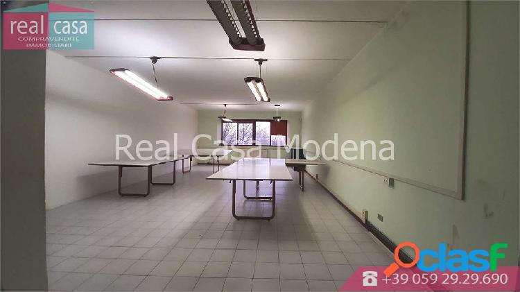 Ufficio/Laboratorio in affitto a Modena