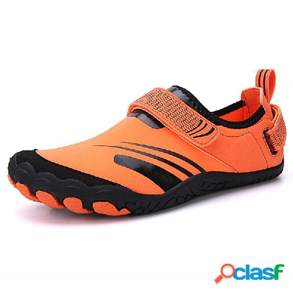 Uomini Sport multifunzionali Gancio Loop scarpe da acqua con