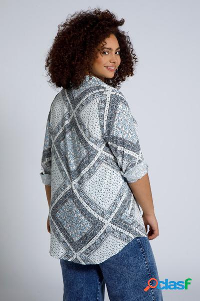 Camicia a maniche lunghe con orlo arrotondato e design