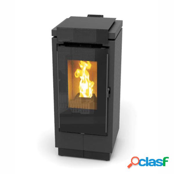 Stufa a pellet grigia Thermorossi Mon Amour da 7,7 kW classe