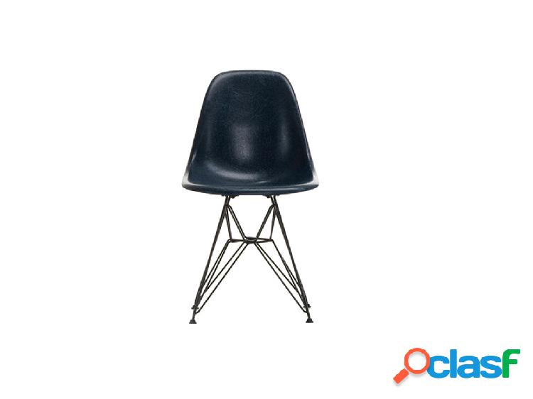 Vitra Eames Fiberglass Side Chair DSR Basic Dark - Sedia