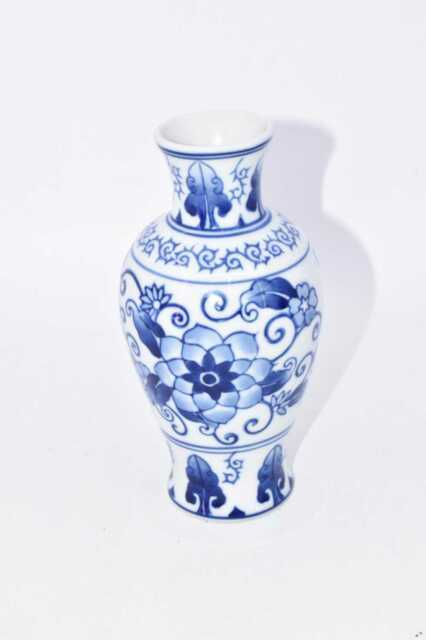 Vasetto Bianco Decori Blu In Ceramica Altezza 15 Cm