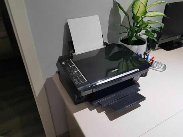 Stampante / fotocopiatrice / scanner a colori Epson Stylus