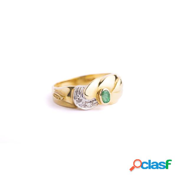 Anello in Oro Giallo con Diamanti e Smeraldo - 180201