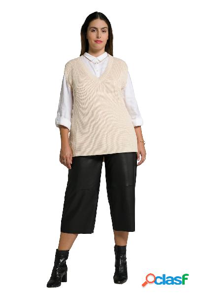 Gilet smanicato in morbida maglia a costa inglese con scollo