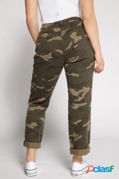 Boyfriend jeans in stile camouflage con ampio taglio a