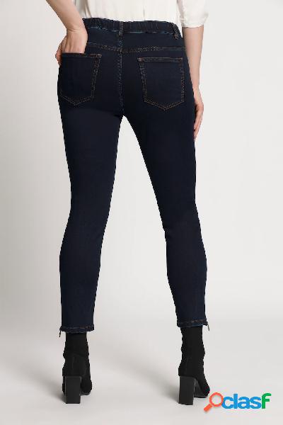 Jeans con gamba affusolata, cintura comfort e taglio a