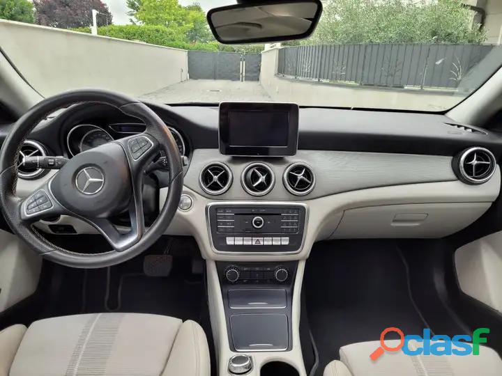 Mercedes Benz CLA 180 d cdi automatic sport