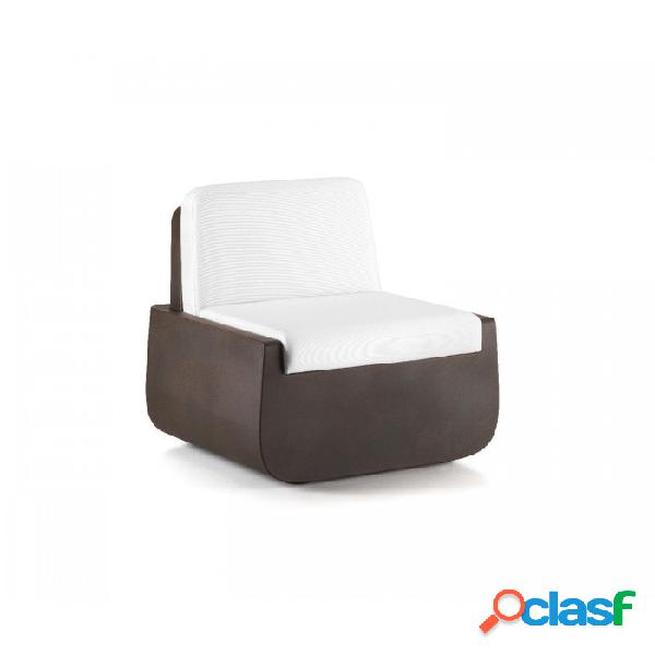 PLUST - Bold armchair divani e poltrone di Plust|
